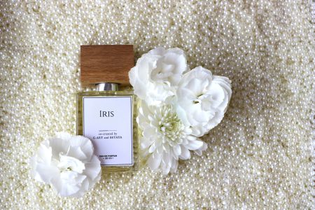 عطر زنانه آیریس (Iris) از برند Setaya Design